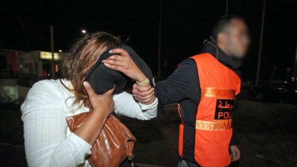 أمن العيون يوقف إمرأة إستولت على مبالغ مالية  من “دارت”