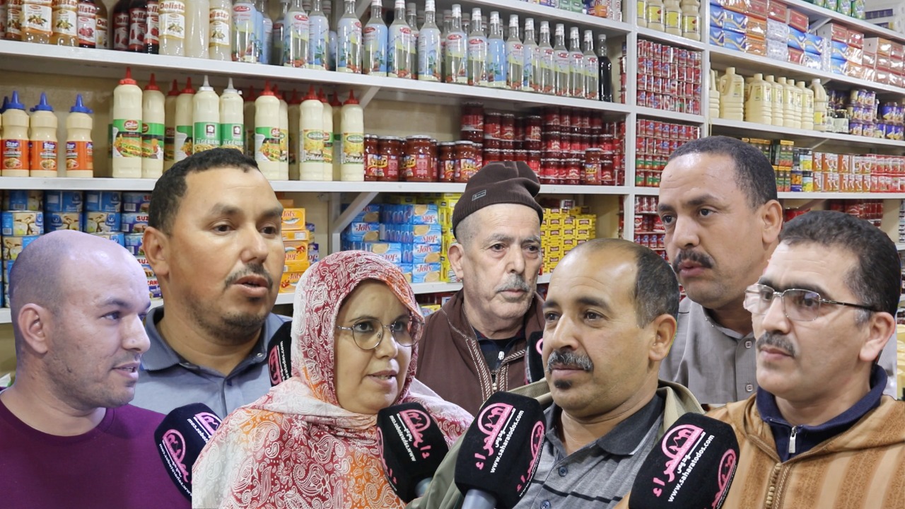 مواطنون بالسمارة يشتكون إرتفاع الأسعار مع حلول شهر رمضان