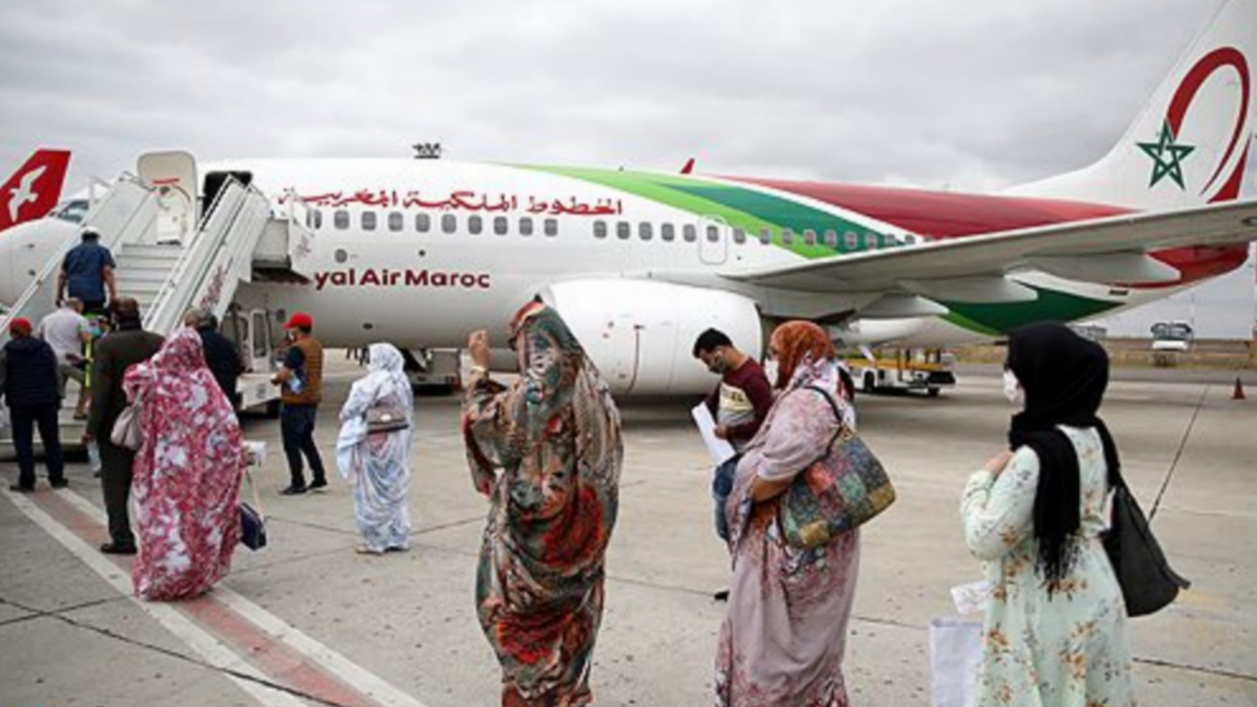 تدشين أول رحلة جوية بين كليميم ولاس بالماس