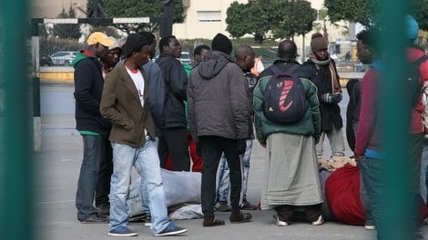 المهاجرون الأفارقة ومدن الصحراء..وجهة للاستقرار أم نقطة للعبور