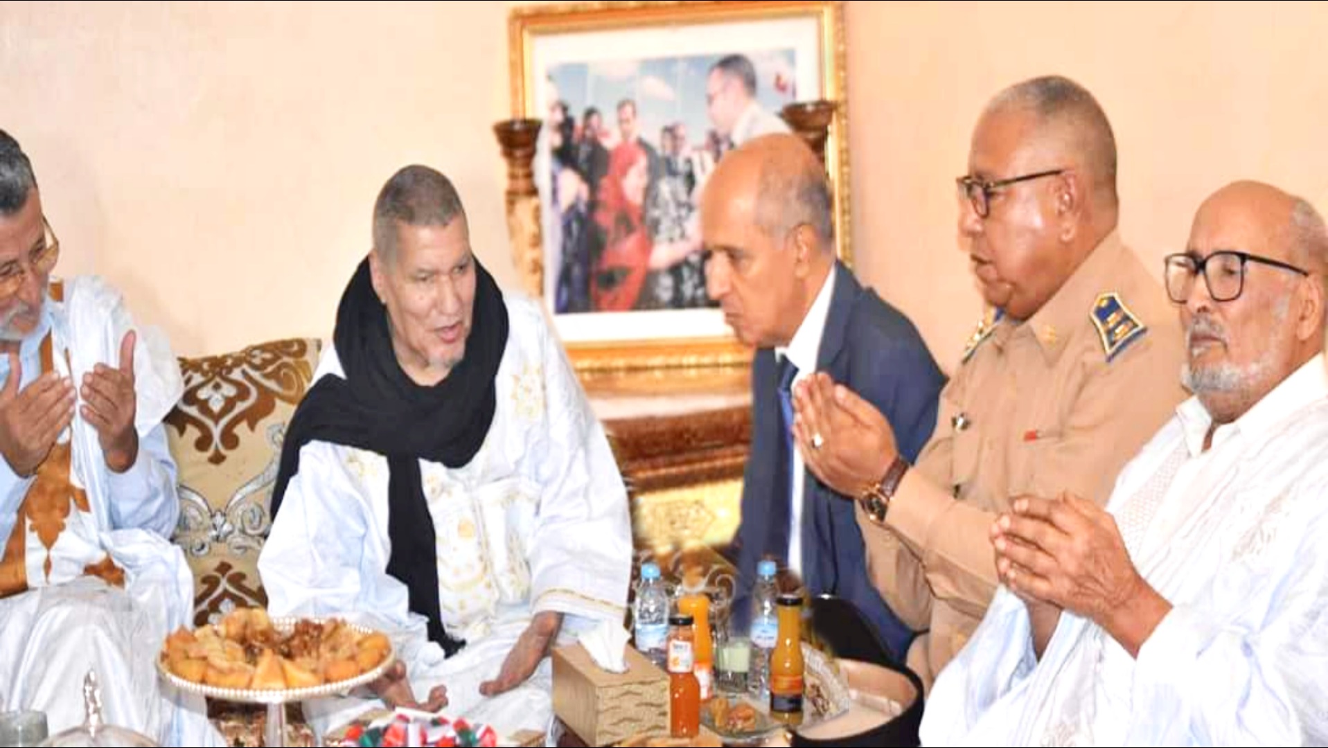 عامل السمارة في زيارة إلى الأب خيري الوالي