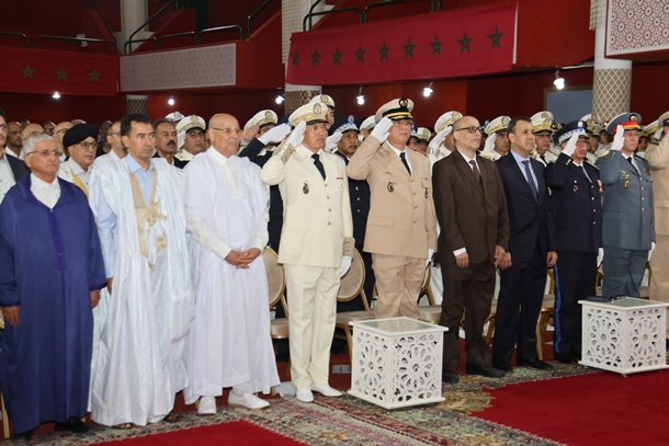 العيون.. مراسيم الانصات للخطاب الملكي السامي بمناسبة الذكرى 25 لعيد العرش (صور)