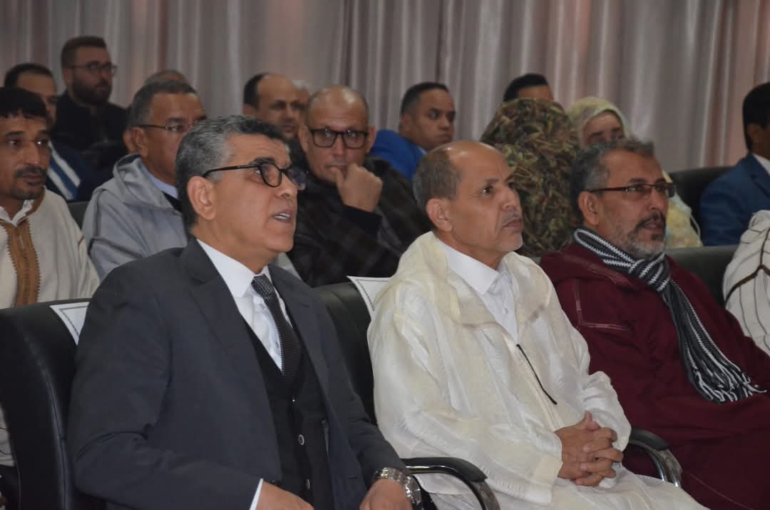 عمالة السمارة تواكب أشغال الجلسة الافتتاحية للمناظرة الوطنية للجهوية المتقدمة
