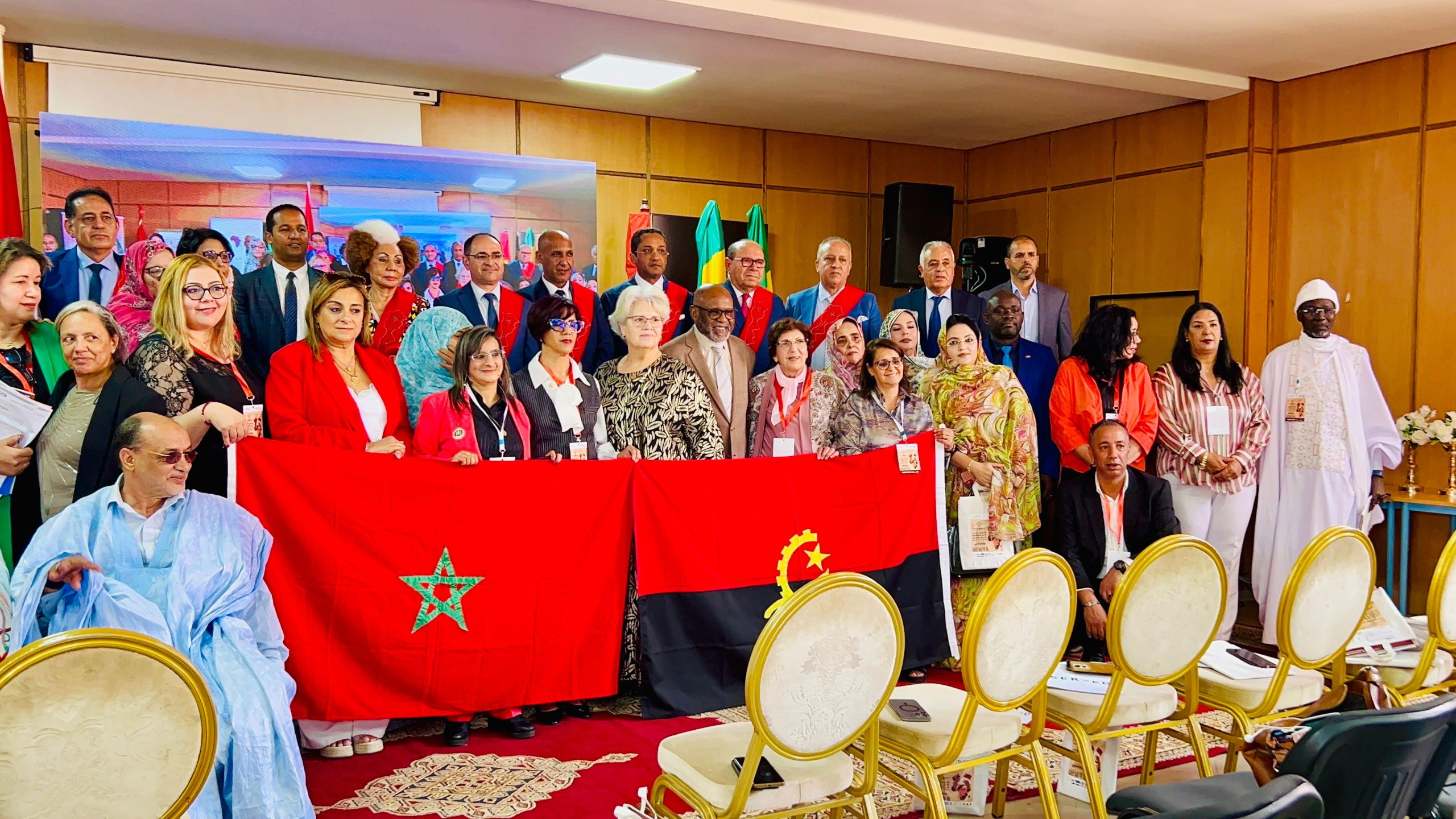 العيون تحتضن ندوة فكرية حول أدب التحرر والتنمية في إفريقيا (صور)