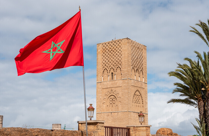 المغرب يرفع عتبة الإنفاق الدفاعي ويضخ آلاف المناصب في قطاع الصحة