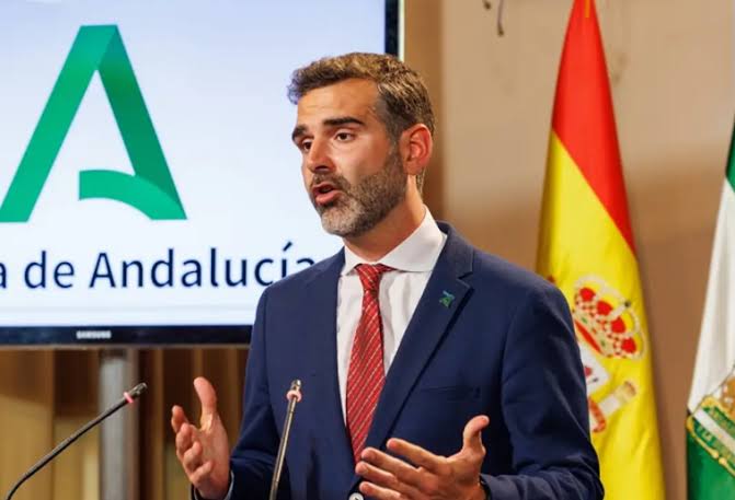 حكومة الأندلس تُصعّد ضد اتفاق أوروبا والمغرب وتطالب بتفعيل “آلية الحماية”