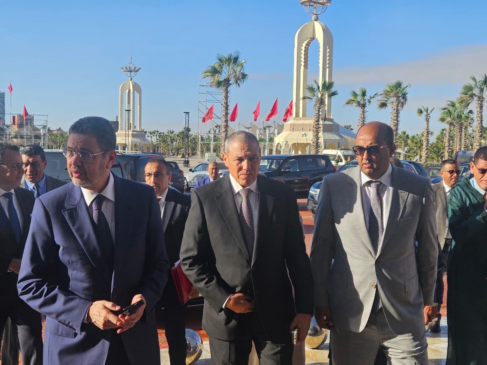 العيون تجمع نخبة قضائية وسياسية في ندوة وطنية تخليداً للمسيرة الخضراء (صور)