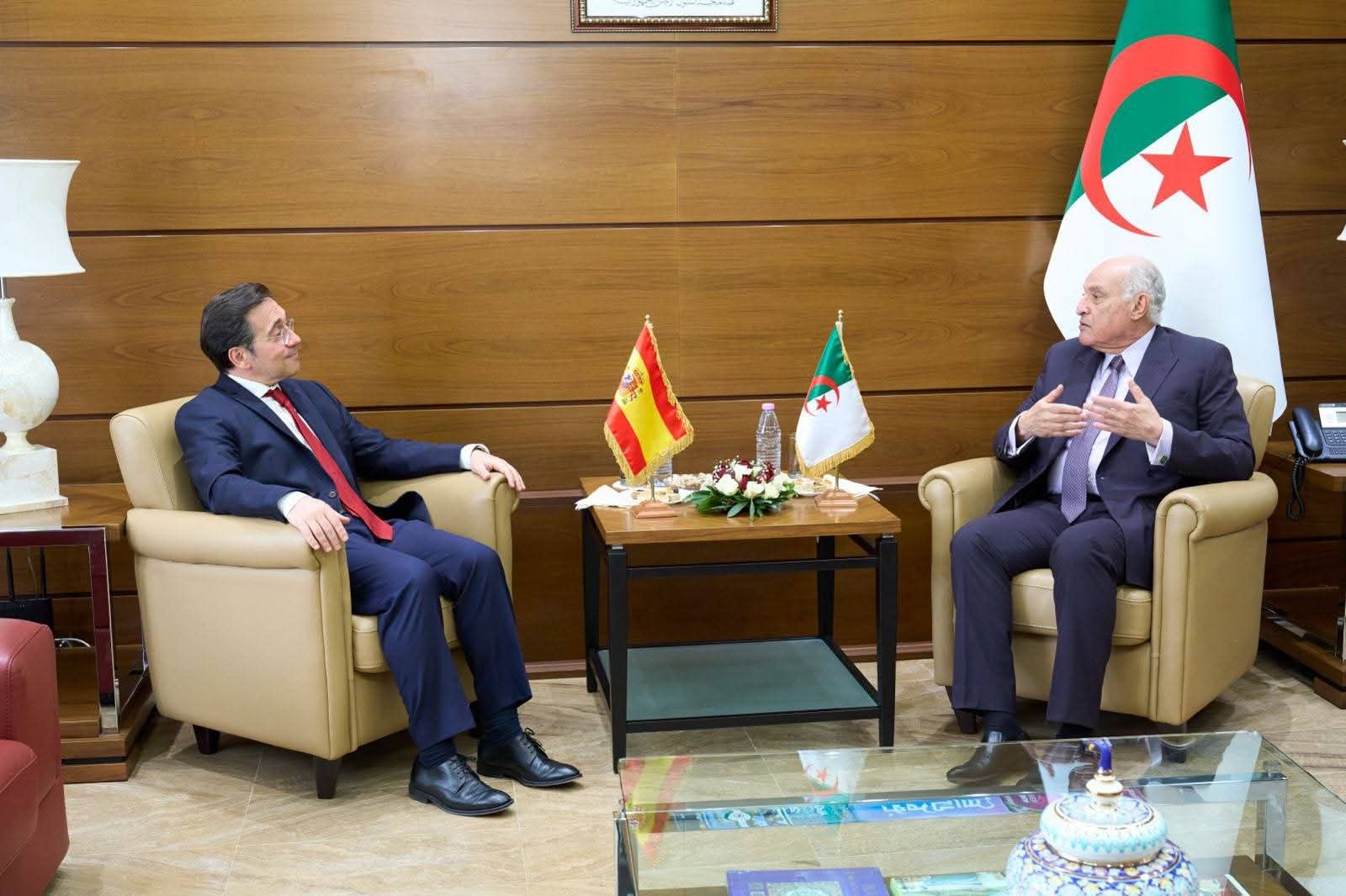 أول زيارة لوزير خارجية إسبانيا إلى الجزائر منذ أزمة الصحراء
